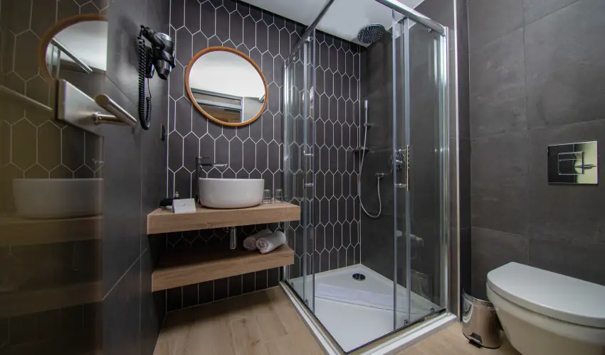 Avar Hotel Mtrafred - Kedvezmnyes r csaldok rszreak reggelivel (1 jtl)