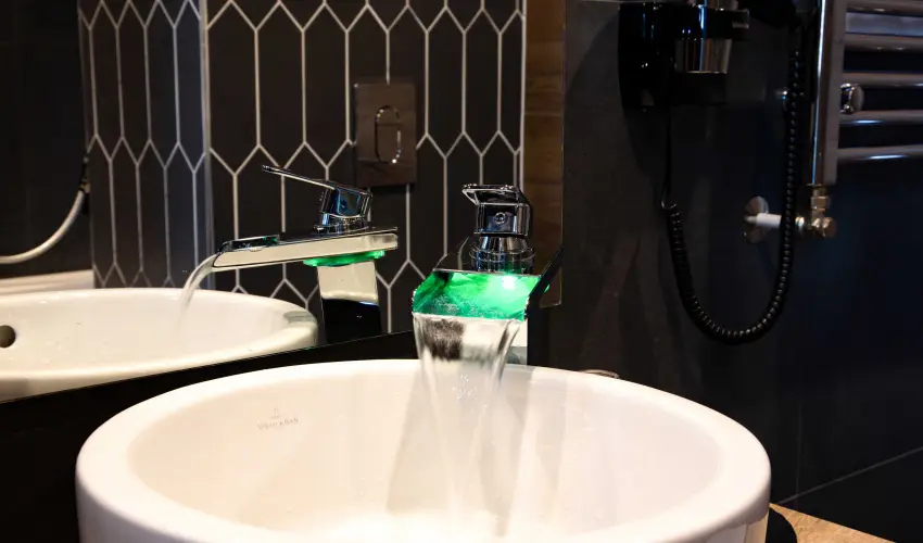 Avar Hotel Mtrafred - Kedvezmnyes r csaldok rszreak reggelivel (1 jtl)