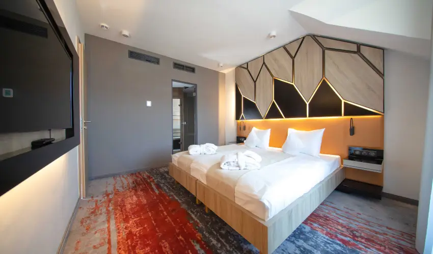 Avar Hotel Mtrafred - Kedvezmnyes r csaldok rszreak reggelivel (1 jtl)