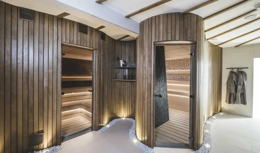 Avar Hotel Mtrafred - Kedvezmnyes r csaldok rszreak reggelivel (1 jtl)