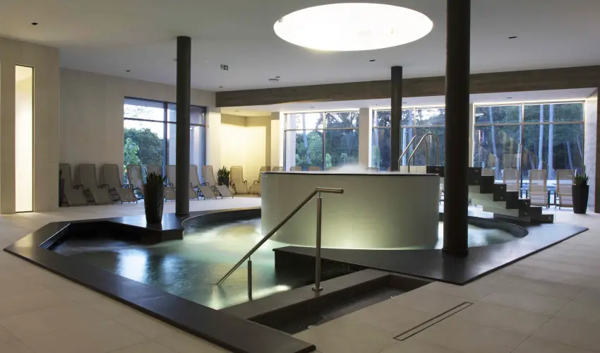 Avar Hotel Mtrafred - Kedvezmnyes r csaldok rszreak reggelivel (1 jtl)