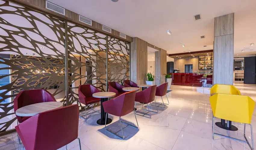 Avar Hotel Mtrafred - Kedvezmnyes r csaldok rszreak reggelivel (1 jtl)