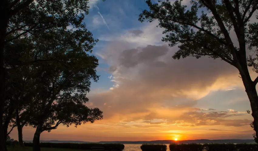Hotel Azúr Siófok - Kedvezményes ajánlat - teljes előrefizetéssel (min. 3 éj)