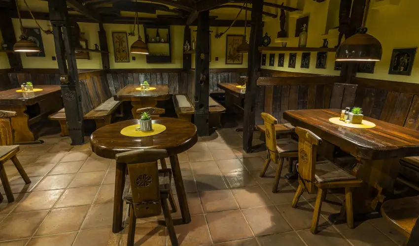 Hotel Bacchus Keszthely - Kedvezmnyes r csaldok rszreak reggelis elltssal (1 jtl)