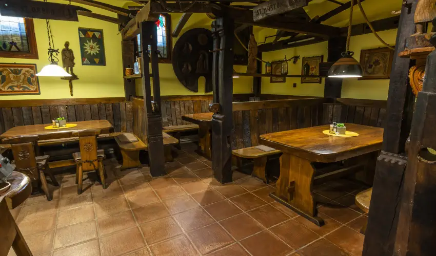 Hotel Bacchus Keszthely - Kedvezmnyes r csaldok rszreak reggelis elltssal (1 jtl)