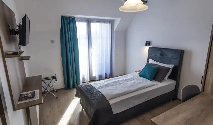 Hotel Bacchus Keszthely - Kedvezmnyes r csaldok rszreak reggelis elltssal (1 jtl)