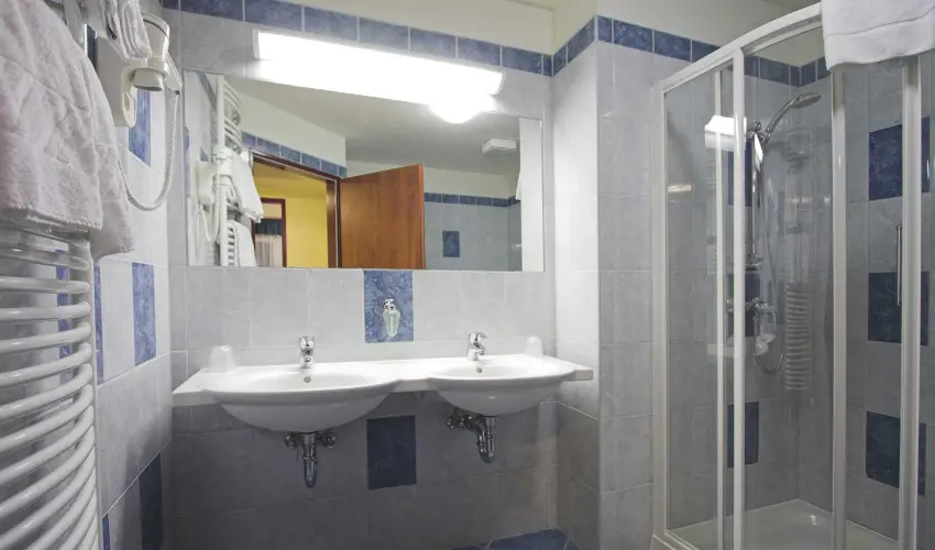 Hotel Benczr Budapest - Kedvezmnyes r csaldok rszreak nelltssal (1 jtl)