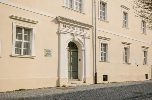 Hotel Benedict - Legjobb r reggelivel