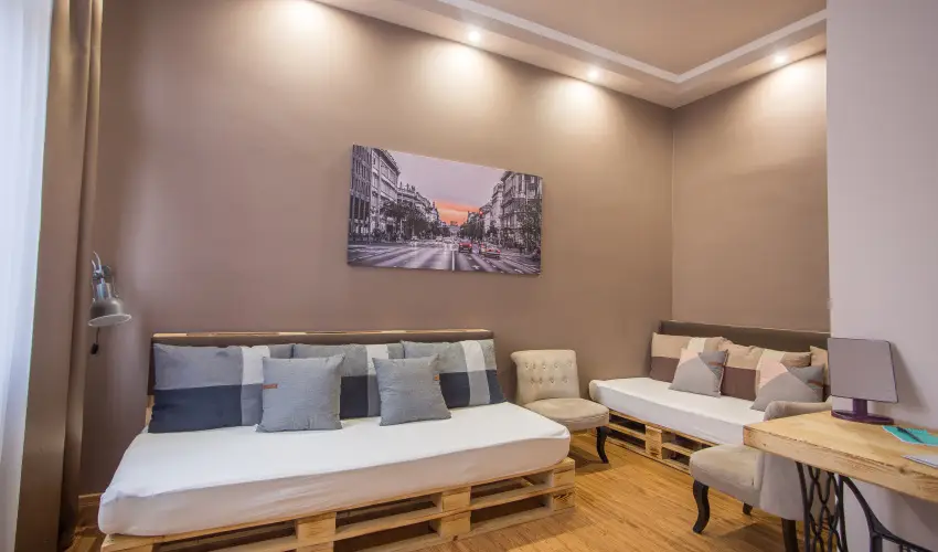Hotel Carpe Diem Si�fok - Kedvezm�nyes �r csal�dok r�sz�reak reggelis ell�t�ssal (1 �jt�l)
