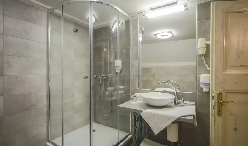 Hotel Carpe Diem Si�fok - Kedvezm�nyes �r csal�dok r�sz�reak reggelis ell�t�ssal (1 �jt�l)