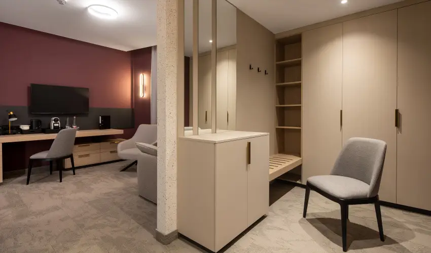 Hotel Energy & Business Center superior Paks - Kedvezm�nyes �r csal�dok r�sz�reak reggelis ell�t�ssal (1 �jt�l)
