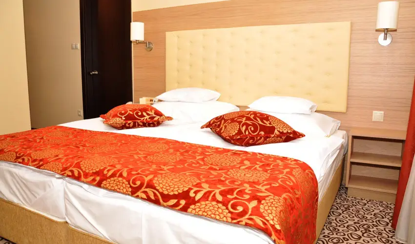 Erdspuszta Club Hotel Debrecen - Romantikus pillanatok (min. 2 j)