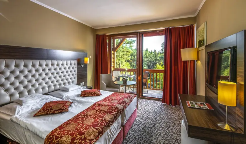 Erdspuszta Club Hotel Debrecen - Romantikus pillanatok (min. 2 j)