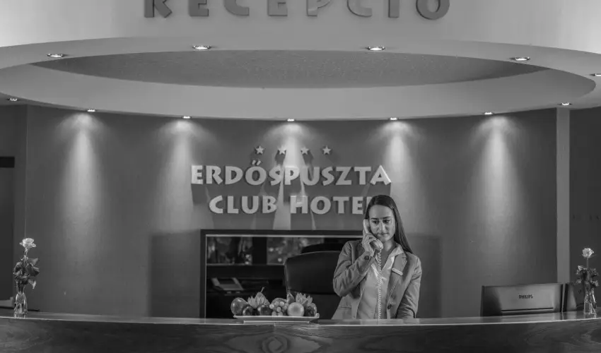 Erd�spuszta Club Hotel Debrecen - Romantikus pillanatok (min. 2 �j)