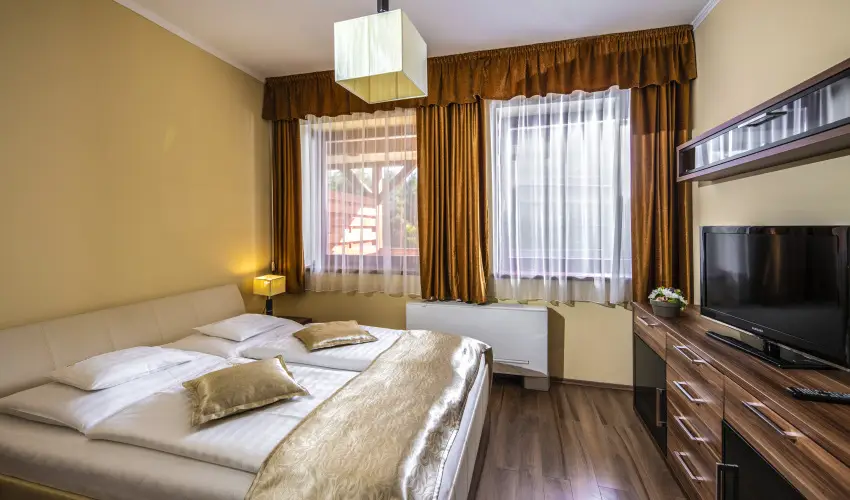 Erdspuszta Club Hotel Debrecen - Romantikus pillanatok (min. 2 j)