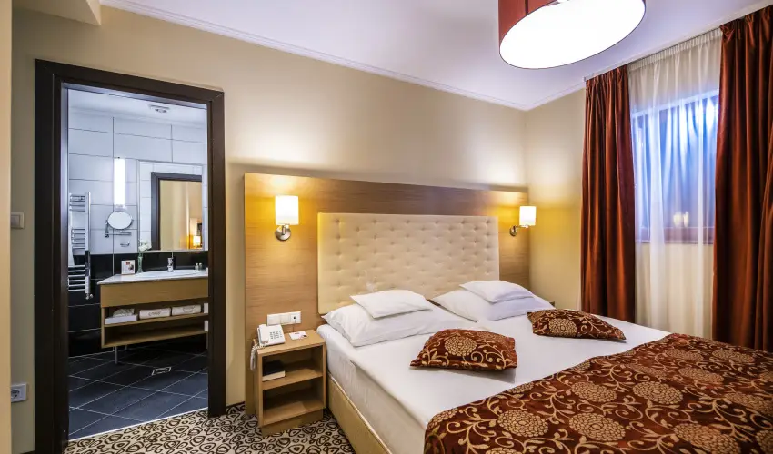 Erdspuszta Club Hotel Debrecen - Romantikus pillanatok (min. 2 j)
