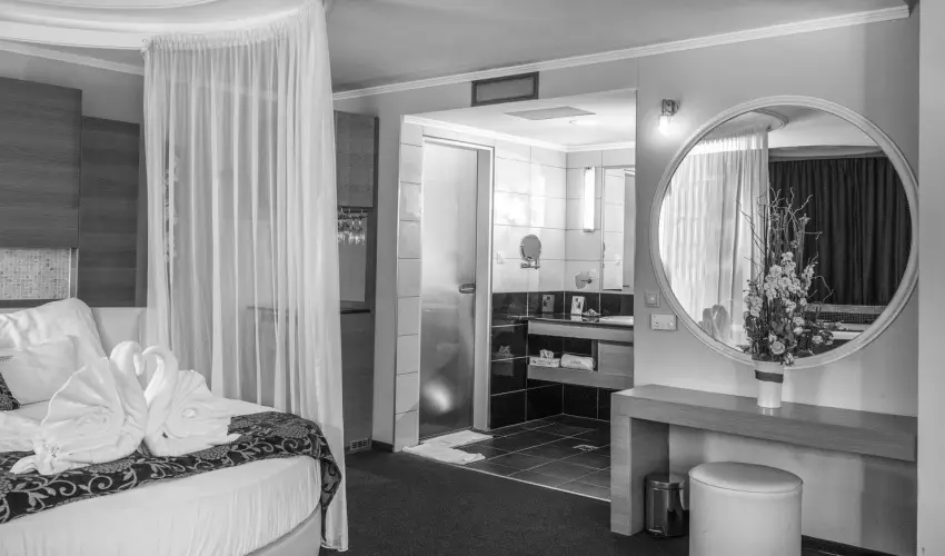 Erd�spuszta Club Hotel Debrecen - Romantikus pillanatok (min. 2 �j)