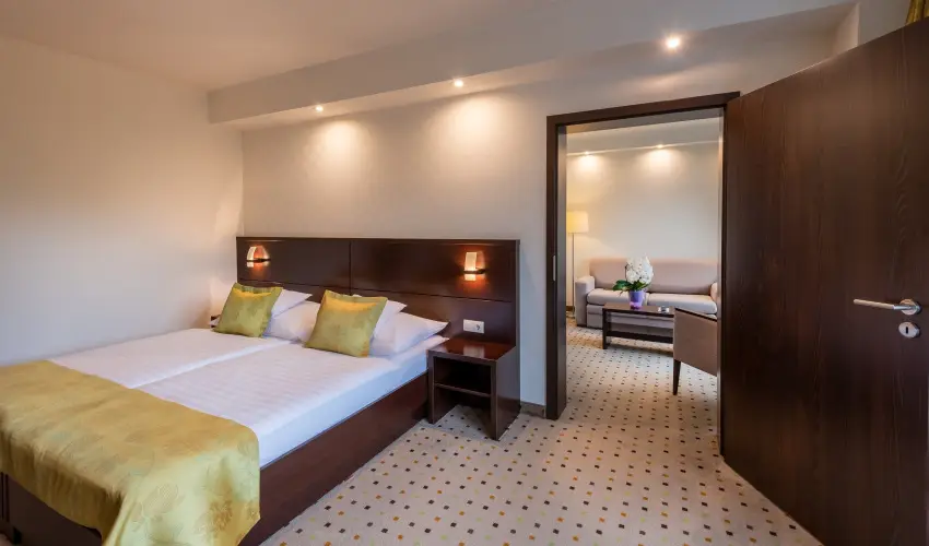 Hunguest Hotel Gyula Gyula - Kedvezmnyes flpanzis ajnlat frdbelpvel (min. 2 j)