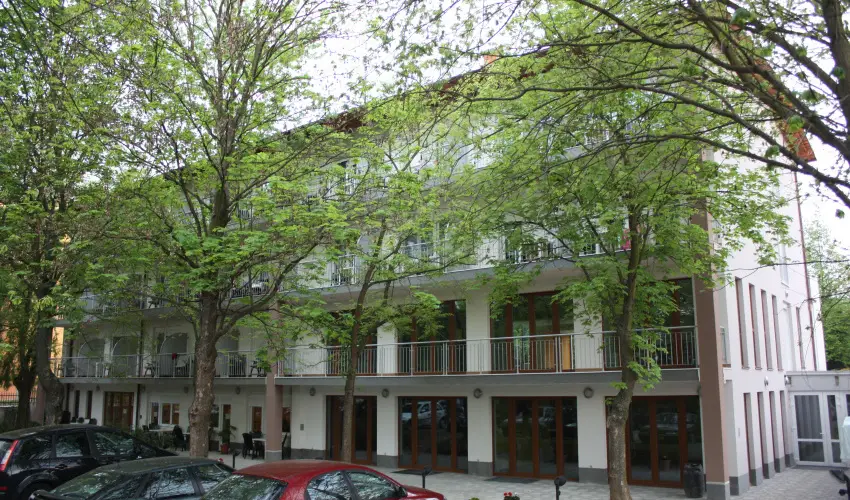 Hotel Eurpa Gunaras Dombvr - Kedvezmnyes r csaldok rszreak nelltssal (1 jtl)