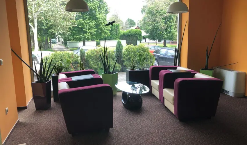 Hotel Eurpa Gunaras Dombvr - Kedvezmnyes r csaldok rszreak nelltssal (1 jtl)