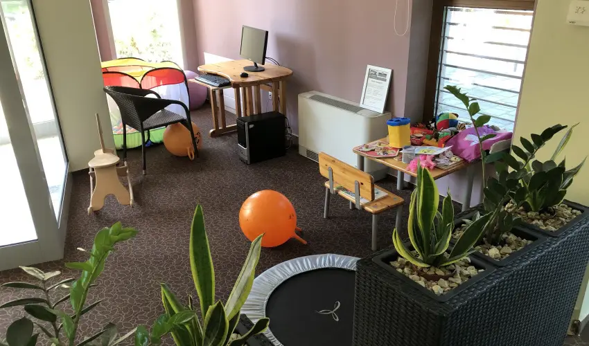 Hotel Eurpa Gunaras Dombvr - Kedvezmnyes r csaldok rszreak nelltssal (1 jtl)