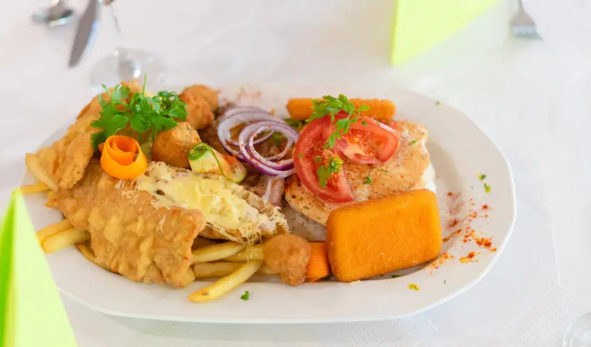 Hotel Eurpa Gunaras Dombvr - Kedvezmnyes r csaldok rszreak nelltssal (1 jtl)