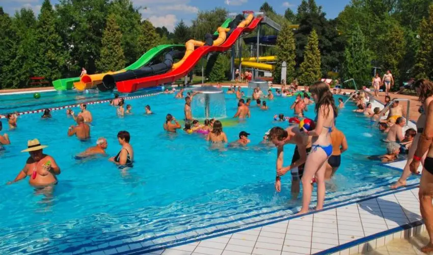 Hotel Eurpa Gunaras Dombvr - Kedvezmnyes r csaldok rszreak nelltssal (1 jtl)