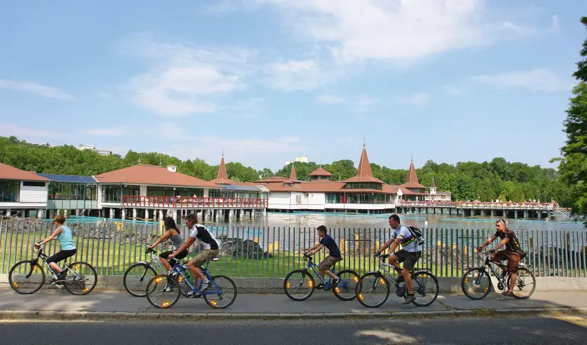 Hotel Eurpa Fit Hvz - Kedvezmnyes r csaldok rszre flpanzival 