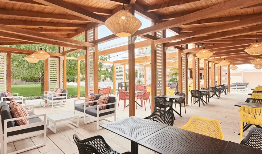 Hotel Eurpa Fit Hvz - Kedvezmnyes r csaldok rszre flpanzival 