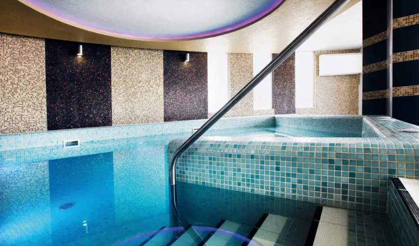 Hotel Eurpa Fit Hvz - Kedvezmnyes r csaldok rszre flpanzival 