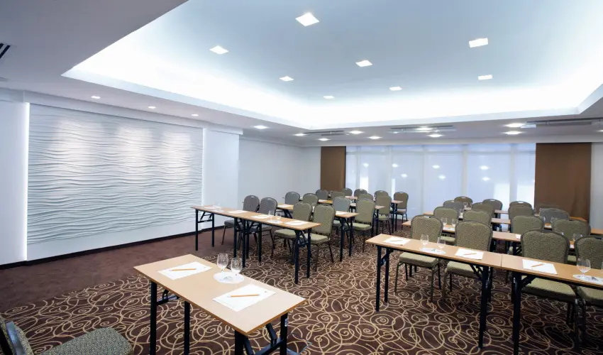 Hotel Eurpa Fit Hvz - Kedvezmnyes r csaldok rszre flpanzival 