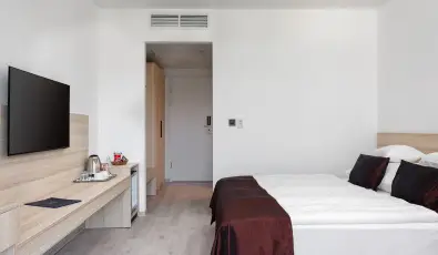 Hunguest Hotel Fl�ra Eger