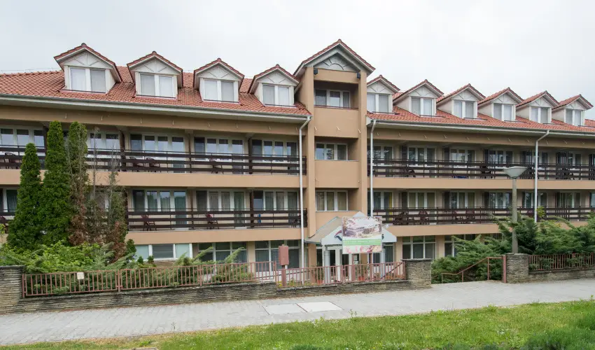 Hotel Forrás Zalakaros Zalakaros - Nyárindító pihenés Zalakaroson (1 éjtől)