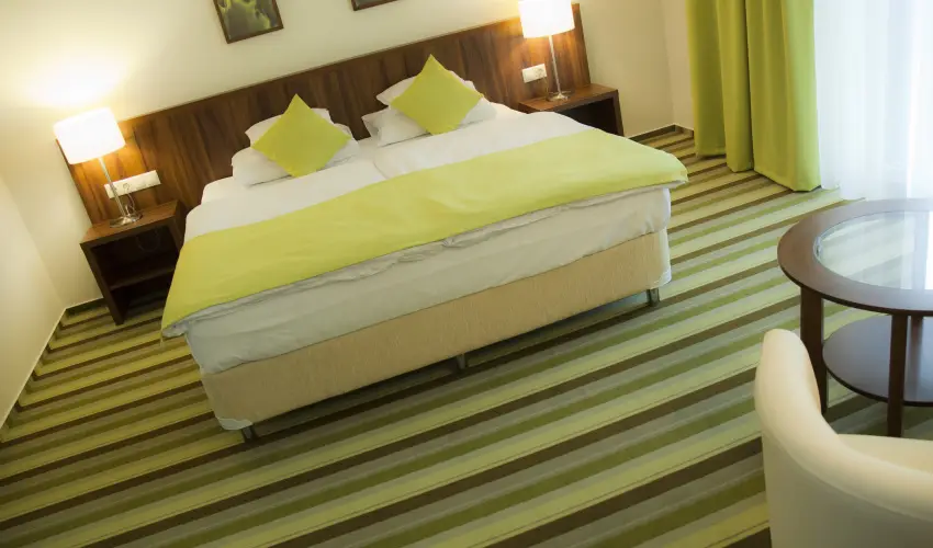 Hotel Ginkgo Hdmezvsrhely - Kedvezmnyes r csaldok rszreak reggelis elltssal (1 jtl)