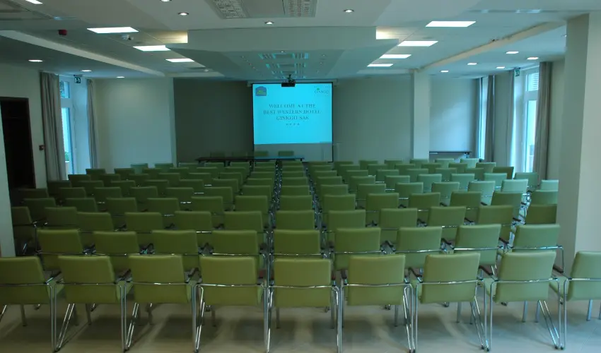 Hotel Ginkgo Hdmezvsrhely - Kedvezmnyes r csaldok rszreak reggelis elltssal (1 jtl)