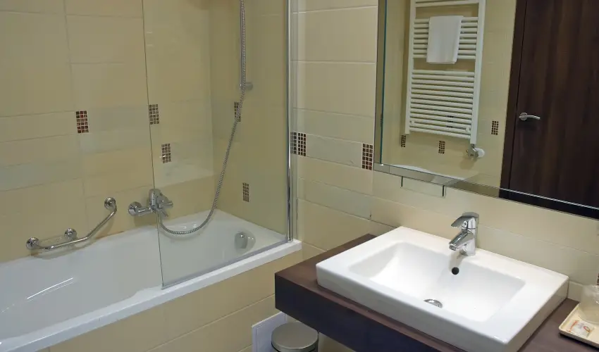 Hotel Ginkgo Hdmezvsrhely - Kedvezmnyes r csaldok rszreak reggelis elltssal (1 jtl)