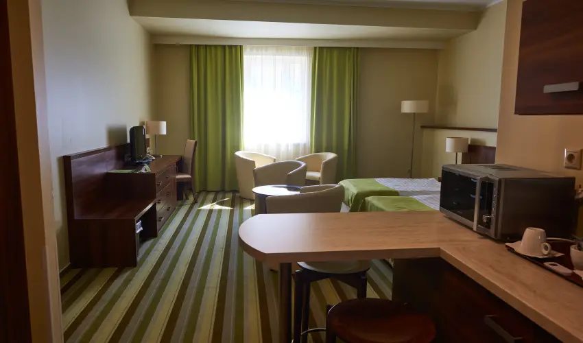 Hotel Ginkgo Hdmezvsrhely - Kedvezmnyes r csaldok rszreak reggelis elltssal (1 jtl)