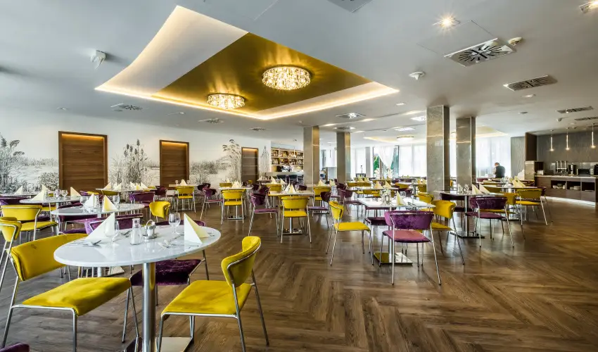 Hotel Golden Lake Resort Balatonfred - Kedvezmnyes r csaldok rszre flpanzis elltssal (1 jtl)