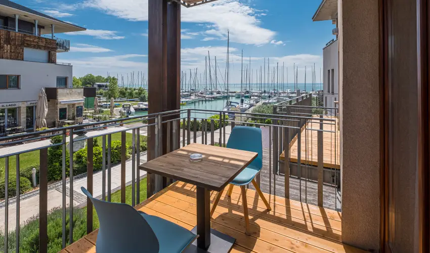 Hotel Golden Lake Resort Balatonfred - Kedvezmnyes r csaldok rszre flpanzis elltssal (1 jtl)