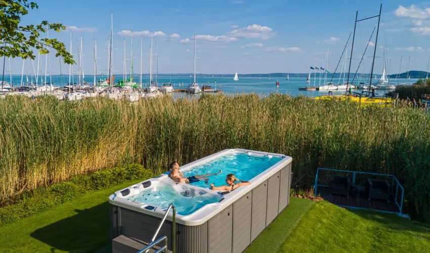 Hotel Golden Lake Resort Balatonfred - Kedvezmnyes r csaldok rszre flpanzis elltssal (1 jtl)
