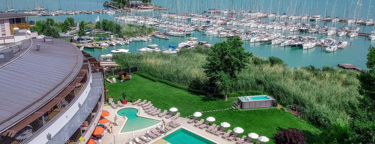 Hotel Golden Lake Resort Balatonfred - Kedvezmnyes r csaldok rszre flpanzis elltssal (1 jtl)