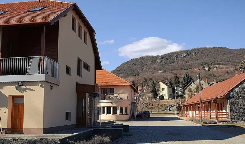 Hotel Halszkert Badacsony - Legjobb r (min. 4 j)