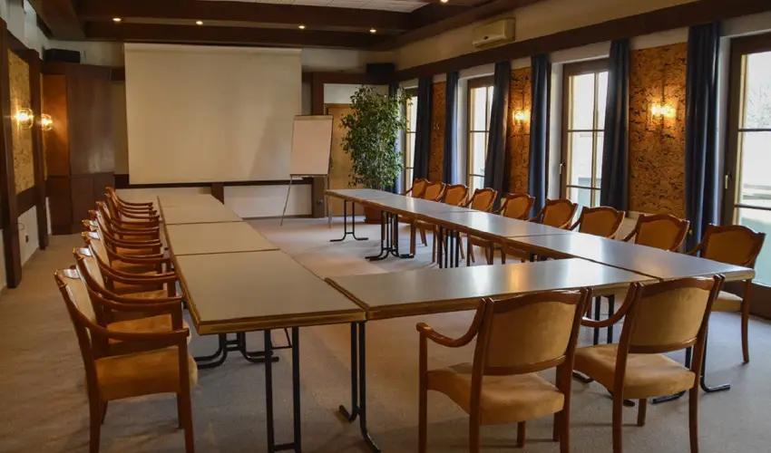 Hasik Hotel D�br�nte - Kedvezm�nyes �r f�lpanzi�val (min. 2 �j)