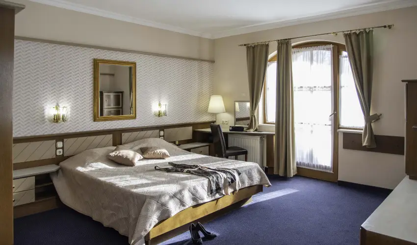 Hasik Hotel D�br�nte - Kedvezm�nyes �r f�lpanzi�val (min. 2 �j)