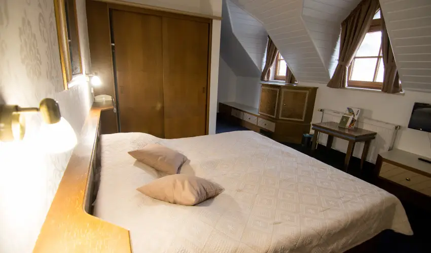 Hasik Hotel D�br�nte - Kedvezm�nyes �r f�lpanzi�val (min. 2 �j)