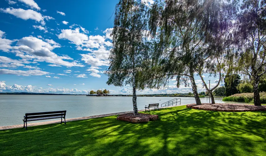 Hotel Helikon Keszthely - T�bbet kevesebb�rt (min. 3 �j)