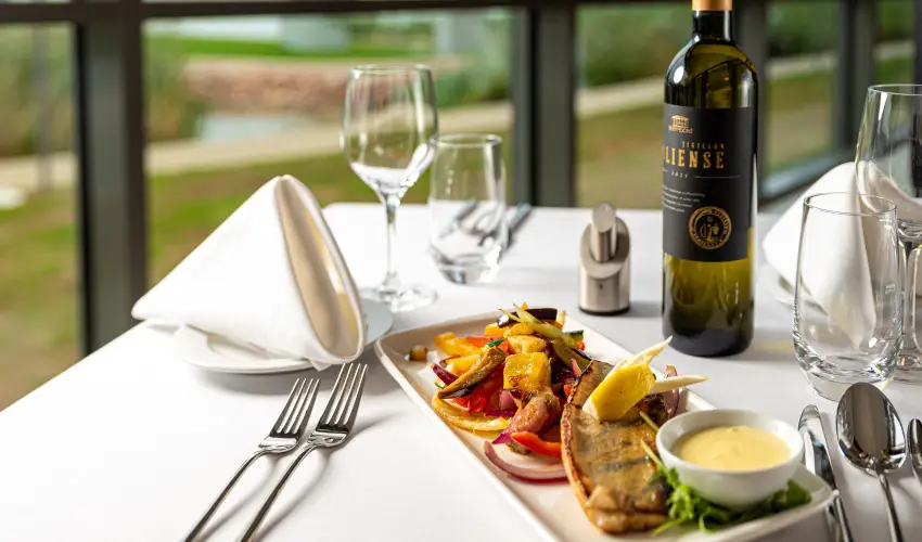 Hotel Helikon Keszthely - T�bbet kevesebb�rt (min. 3 �j)