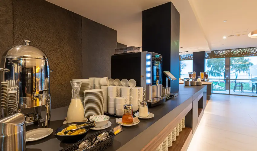 Hotel Helikon Keszthely - T�bbet kevesebb�rt (min. 3 �j)