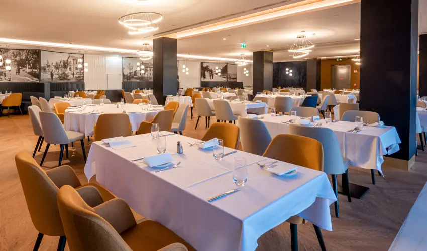 Hotel Helikon Keszthely - T�bbet kevesebb�rt (min. 3 �j)