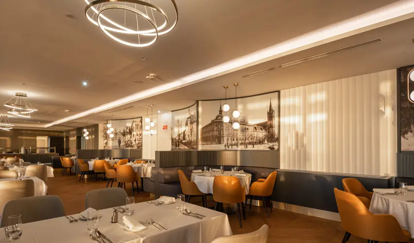 Hotel Helikon Keszthely - T�bbet kevesebb�rt (min. 3 �j)